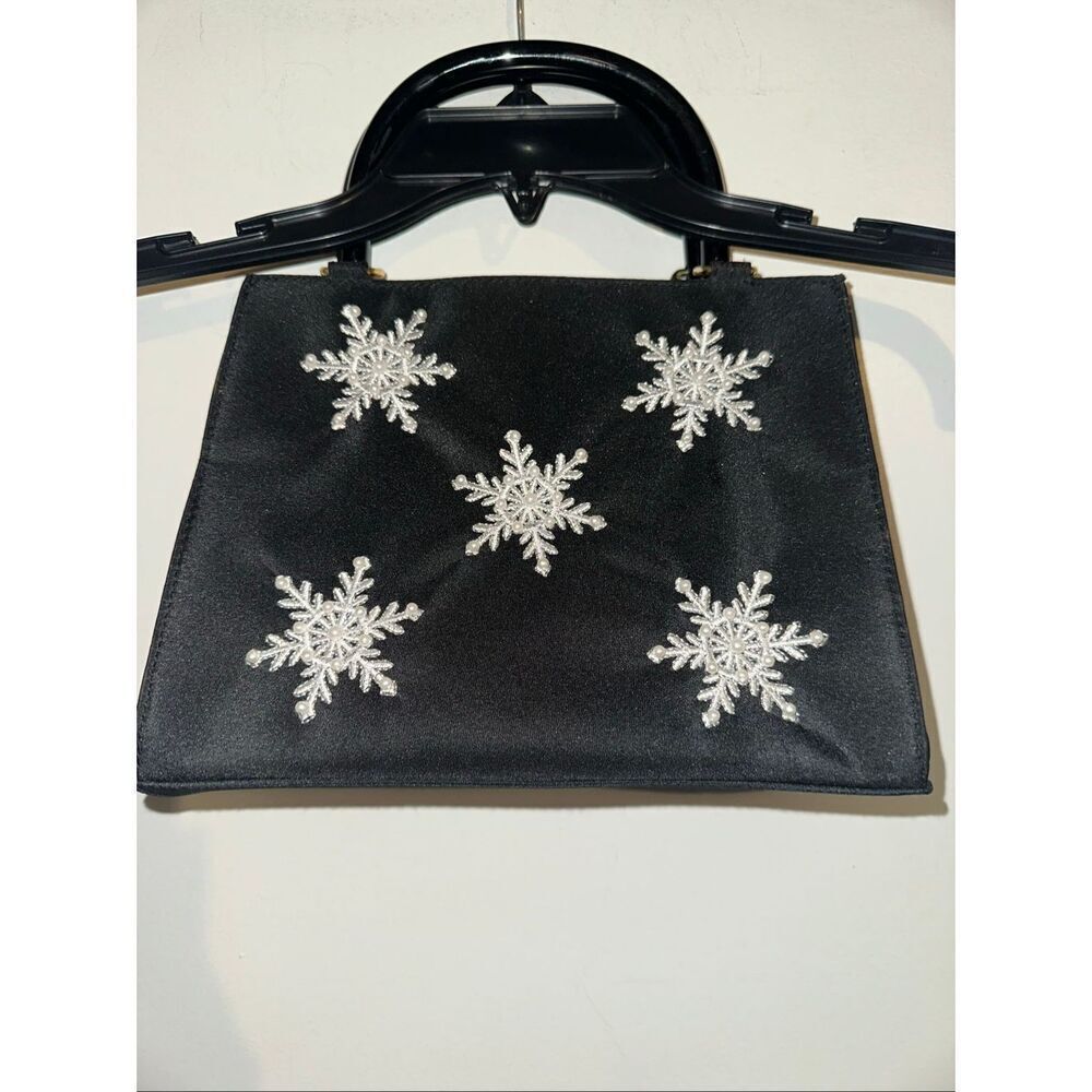 Kim Rogers Boutique beaded snowflake handbag purse clutch New